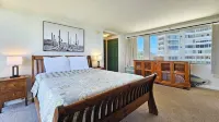 Idyllic Ocean Views from 12th floor 1 Bedroom Suite with Full Kitchen Hotels in Diamond Head