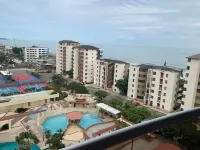 Discover the Ecuadorian paradise from our beachfront apartment! Hotels in Tonsupa