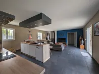 Villa Type mas Provençal 140 m2 4 Chambres Jardin de 1000 m2 Piscine 8 /4 Hotels in Carpentras