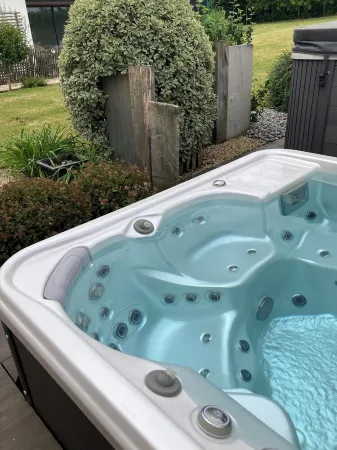 La maison du pressoir Отели в г. Бельвинь-ан-Лейон