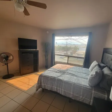 Beautiful & Comfortable Studio