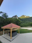 Chalet "pied aigu" At the foot of the Vercors, mountains and hiking. Pets allowed