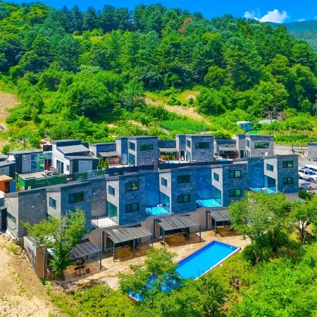 Fore Sol Pension Gapyeong Отели в г. Капхён