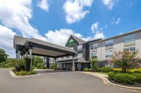 Wingate by Wyndham Matthews/Charlotte Hotels near Renfrow Hardware
