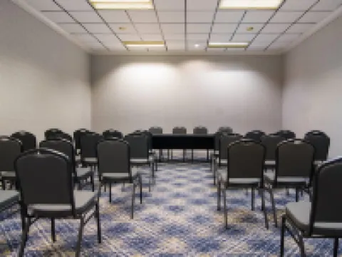 The Inn on Maritime Bay, Ascend Hotel Collection Hotels in Manitowoc