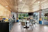 Days Inn by Wyndham Seneca / Clemson Area