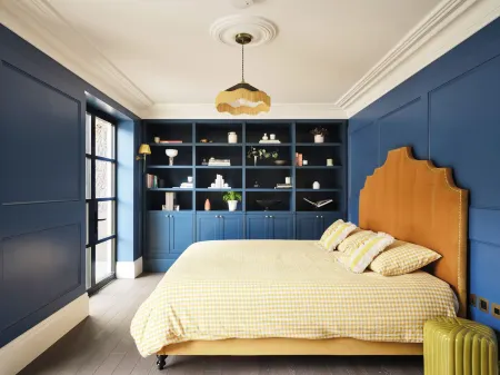 Thames Mansion - River View Отели в г. Олд Виндзор