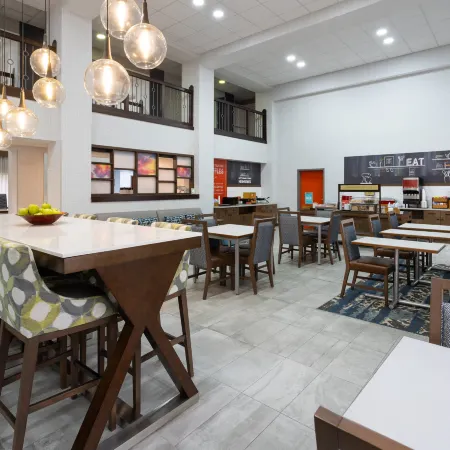 Hampton Inn Atlanta/Douglasville-Arbor Place Mall