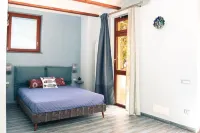 Luisella studio apartment: sleeping in a scenic lemon grove on the Amalfi Coast!