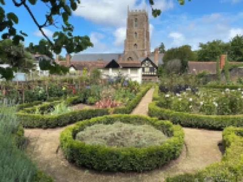 Six on Castle Hotels in Bampton