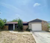 Cozy 2-bedroom 2-bath family-friendly house in charming Port Richey