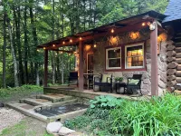 Hickory Creek Haven-Creekside Log Cabin-Allegheny National Forest Pet Friendly! Hotels in Forest County