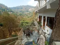 FOUR SEASONS KASAULI 3-bedroom apartment in charming Kasauli