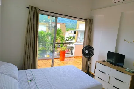 Las Palmas Casa Premium con Jacuzzi Privado - Ciudadela Premium San Jeronimo