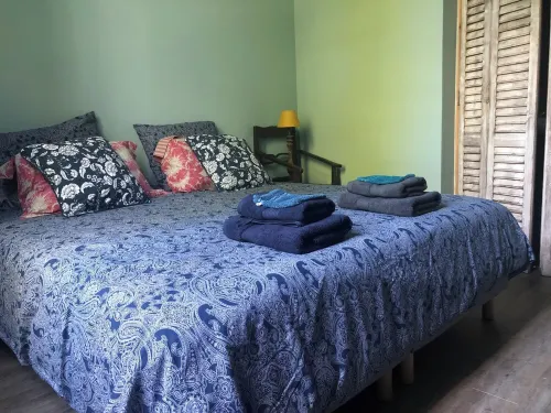 Magnificent apartment in 18th century Priory, with swimming pool and lush grounds