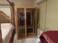 5-bed home in Myrtle Beach has AC, WiFi, pool table, garage, HOA large amenities