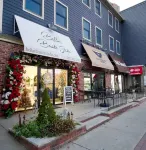 Contemporary Luxury Loft! Apt-20 Min to NYC Hotels in Edgewater