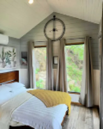 Riverfront Cabin: Stunning Views : 20 Minutes to the SJO Airport ! 巴西酒店