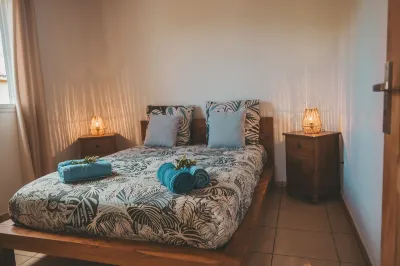 L'ESCAPADE DES HAUTS, spacious villa overlooking the Piton des Neiges. Hotels near Piton des Neiges