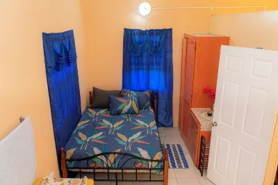 Serene house with WiFi in charming Saint David Hotels in 