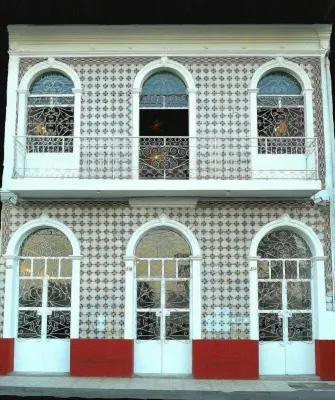 Epoca Iquitos Отели в г. 