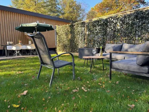Forest view holiday house with private jacuzzi