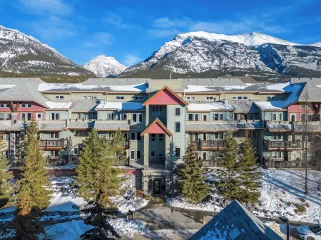 Great Mountain View Condo/Heated Pool/3 HotTubs/Gym/Family Friendly/Sleep 8