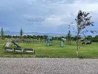 Luxury Red Barn at Stoney Farms NO CHOREs