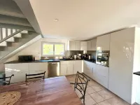 Villa ambre in Bully between Lyon & Beaujolais 比利住宿飯店