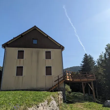 Maison Seara,  in the Heart of the Vosges Mountains in Ventron. Отели в г. Вантрон