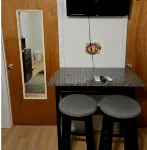 Charming cabin with AC and WiFi in delightful Clinton
