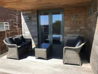 Stunning architect designed eco beachfront property Hotels in Selsey