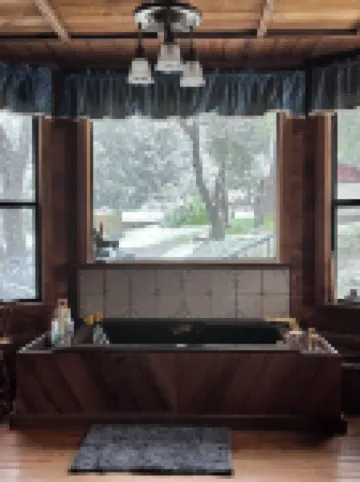 Charming Rustic Mountain Cabin, Near Yosemite,Amazing Views, and a Fireplace