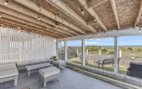 Oceanfront Cozy Beach Duplex
