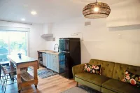 Eclectic Guesthouse on Quaint Fallbrook Homestead Golf at Pala Mesa Resort 주변 호텔