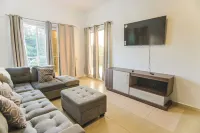 Between the Forest and the Reef Hotels in Jose Santos Guardiola