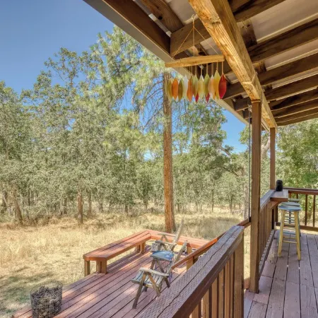 Cozy Cabin "Hygge" Getaway- Explore the Gorge