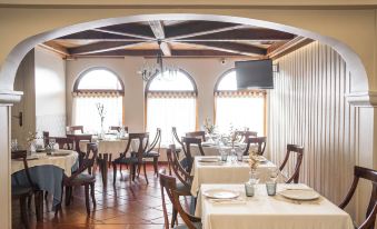 El Porton de la Huebra