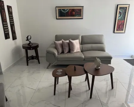 Luxury centric 1 bedroom apt - 5 min from the beach Hotels in Aguadilla