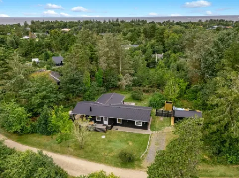 "Tiina" - 500m to the Fjord