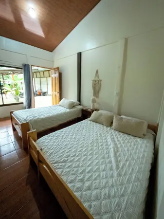 Hotel Rio Celeste Dreams Отели в г. Рио Наранхо