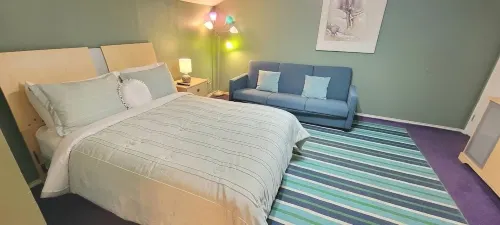 Private Townhome w/ Private Pool 1 Block to Beach 3 Bedroom Home by Redawning
