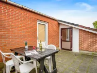 "Trpana" - 1km to the Fjord