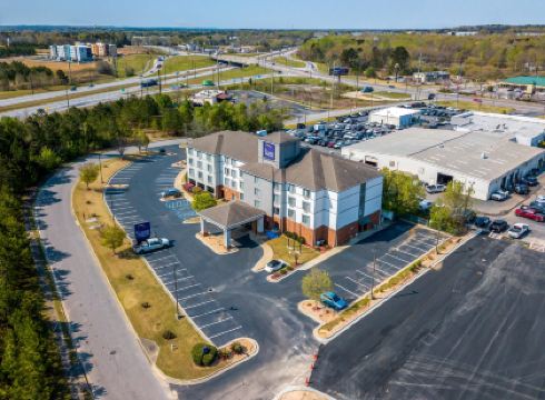 Sleep Inn & Suites Auburn Campus Area I-85