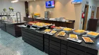 Hotel Zandoná - servizio colazione
