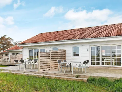 Chic Coastal Holiday Home in Læsø - WiFi