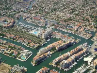 Apartment in Empuriabrava near Skydive Center
