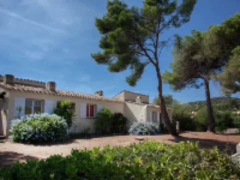 Beachside Bliss in Cargèse Hotels in Cargese