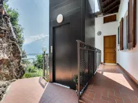 Climb, Cruise & Dine; Lake como