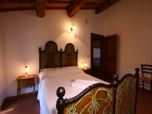 Umbria’s Poolside Charm - WiFi